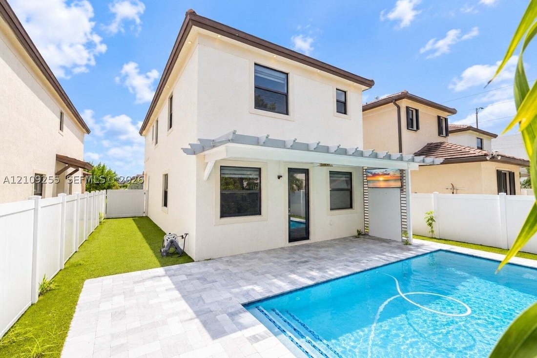 Casa en Miami Lakes, Florida, Estados Unidos 2 - 19160435