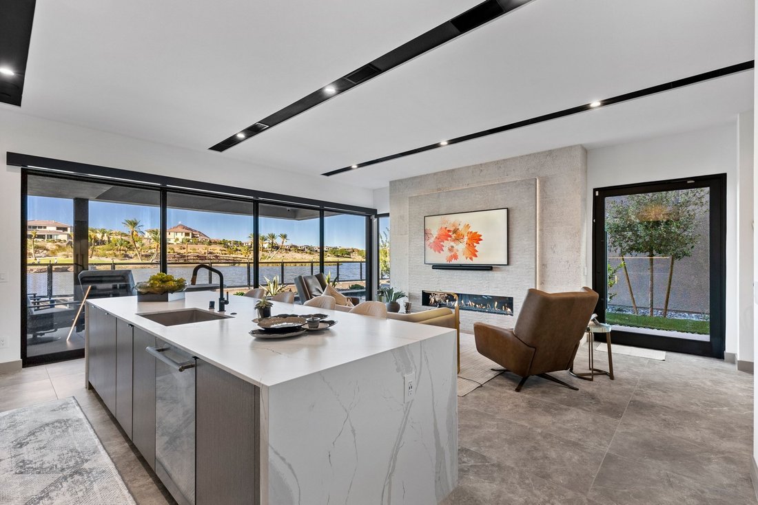 Casa a Henderson, Nevada, Stati Uniti 2 - 19162157