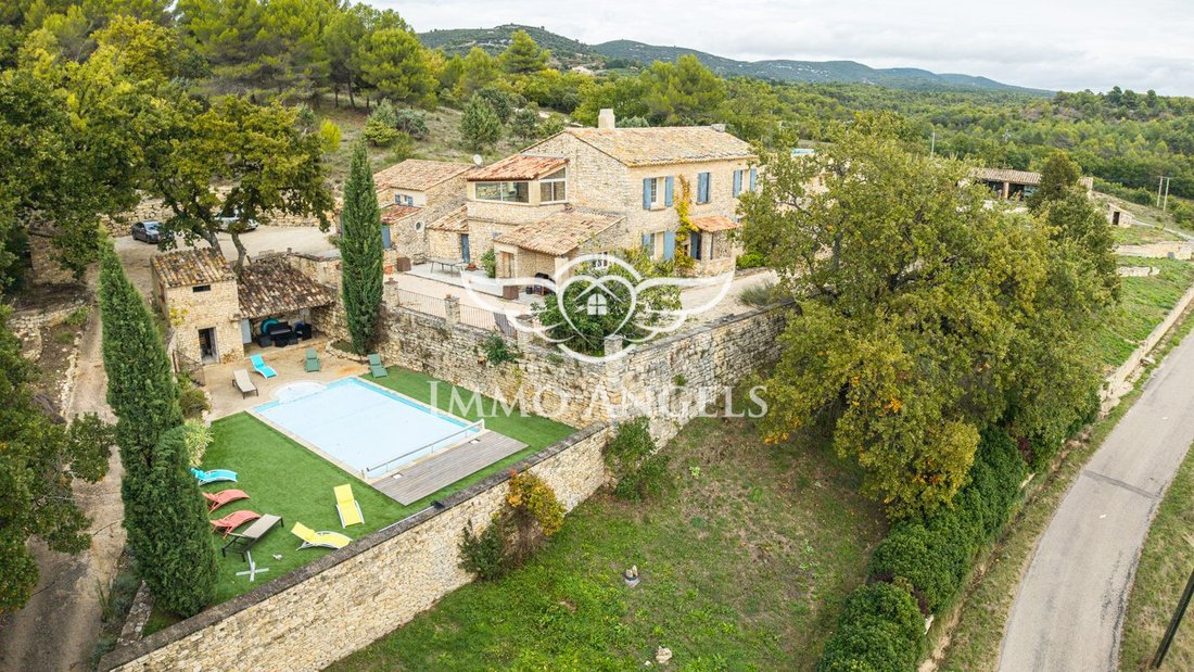 Casa de Campo en Murs, Provenza-Alpes-Costa Azul, Francia 1 - 19165917