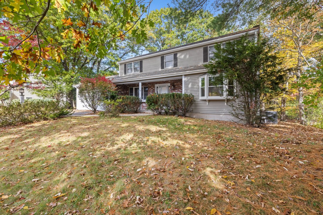 House in Needham, Massachusetts, United States 1 - 19162175