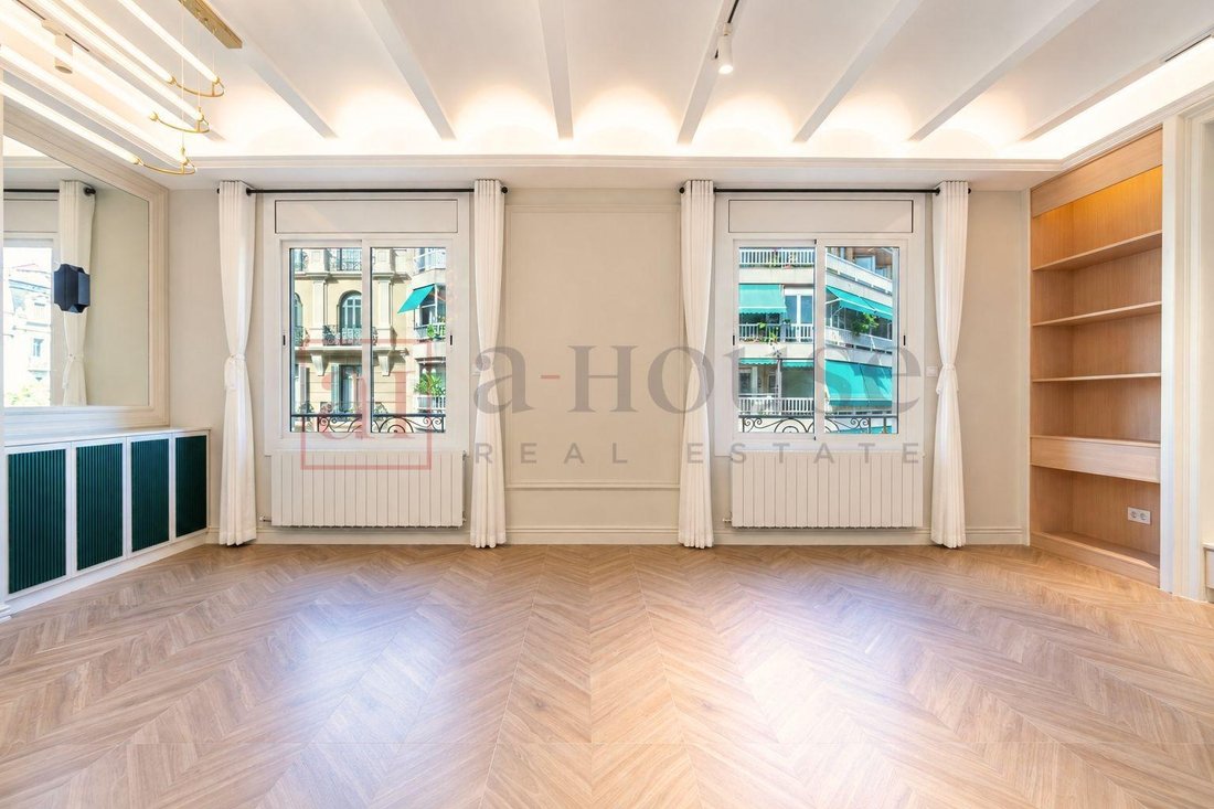 Appartement à Eixample, Barcelone, Espagne 2 - 19160948
