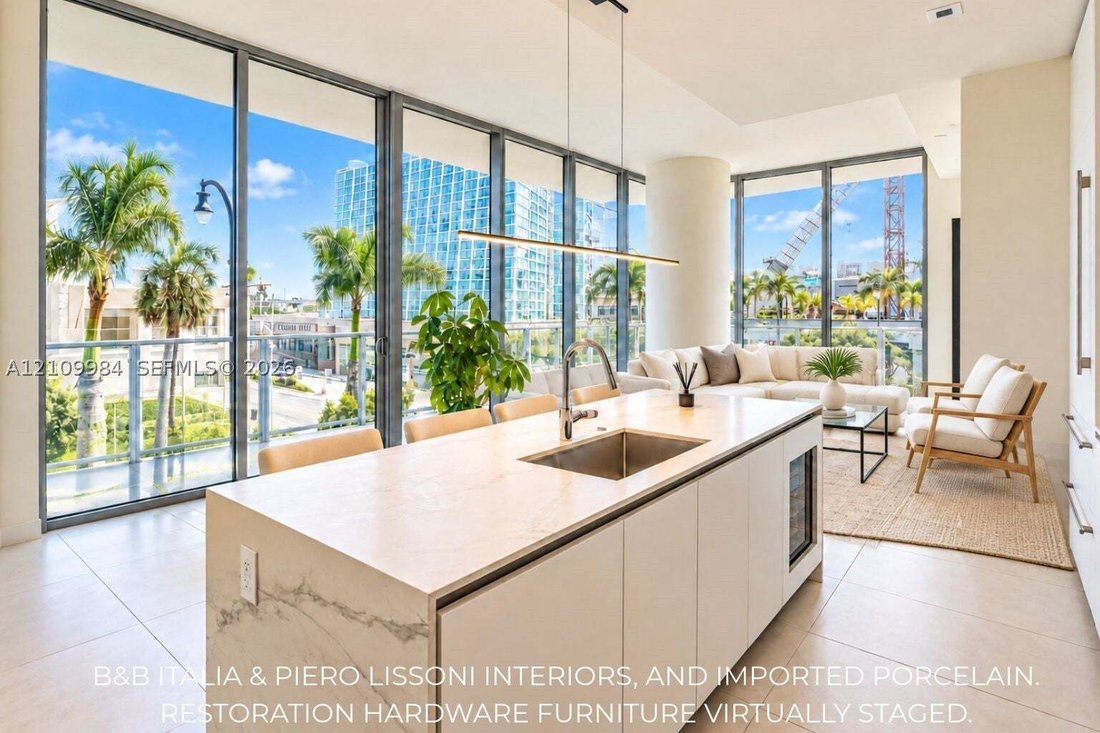 Appartement à Miami, Floride, États-Unis 3 - 19160407
