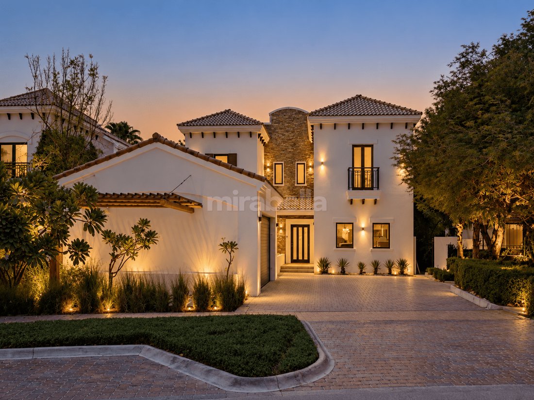 Villa in Jumeirah Golf Estates, Dubai, United Arab Emirates 1 - 19155989