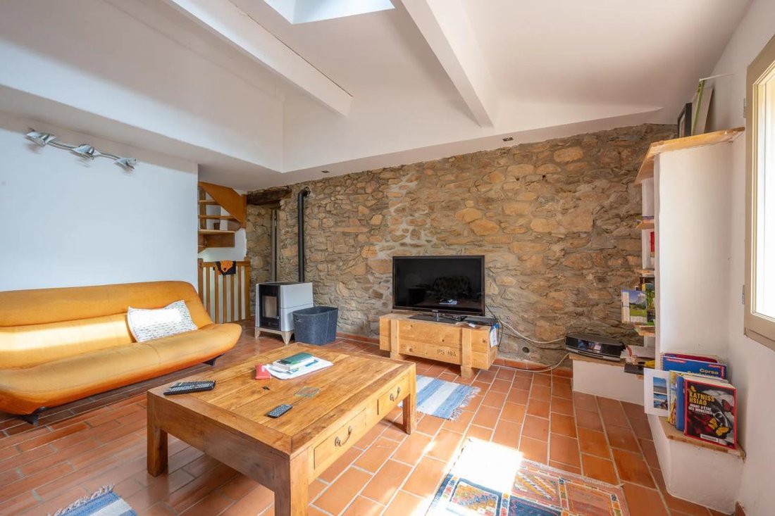 Casa a Grimaud, Provenza-Alpi-Costa Azzurra, Francia 4 - 19161232