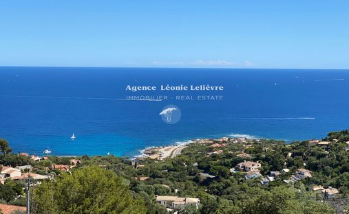 Villa in Les Issambres, Roquebrune-sur-Argens, France 1