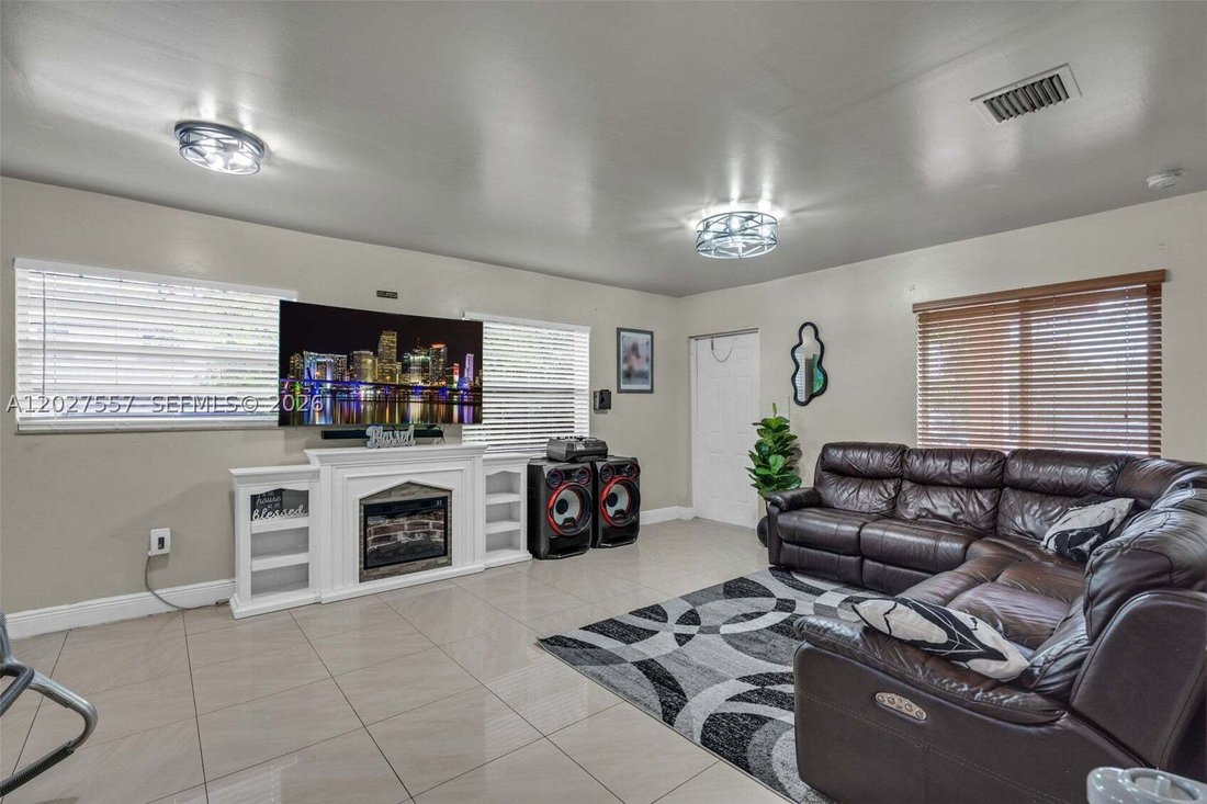 Casa en Miami, Florida, Estados Unidos 4 - 18041392