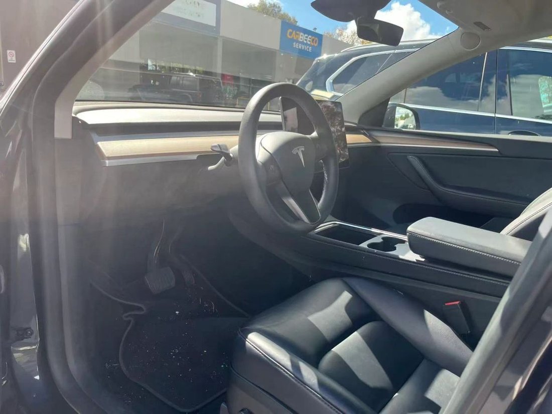 Suv in Costa Mesa, CA, United States 3 - 19165009