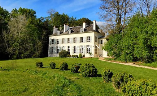Chateau in Briand Leclerc, Sens, Frankreich 1