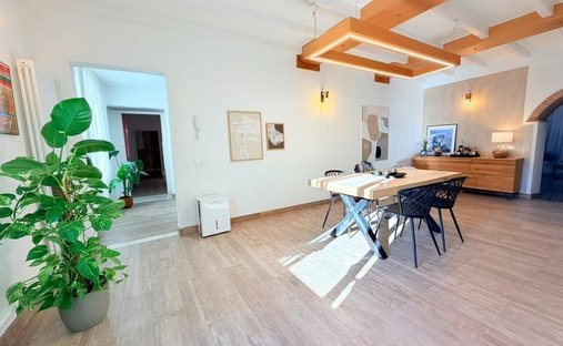Penthouse in Centro, Massa, Italy 1
