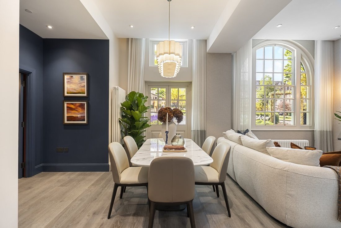 Apartment in Kingston Upon Thames, Royal Borough of Kingston upon Thames, England 1 - 19162705