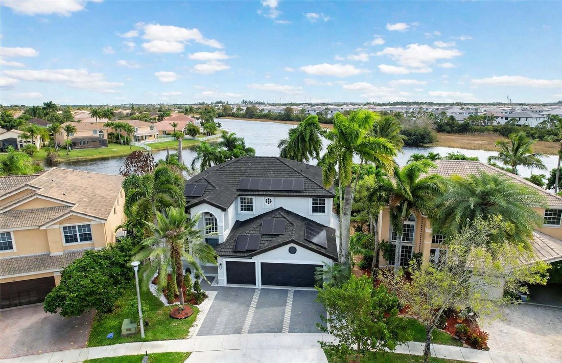 House in Miramar, Florida, United States 3 - 19163325