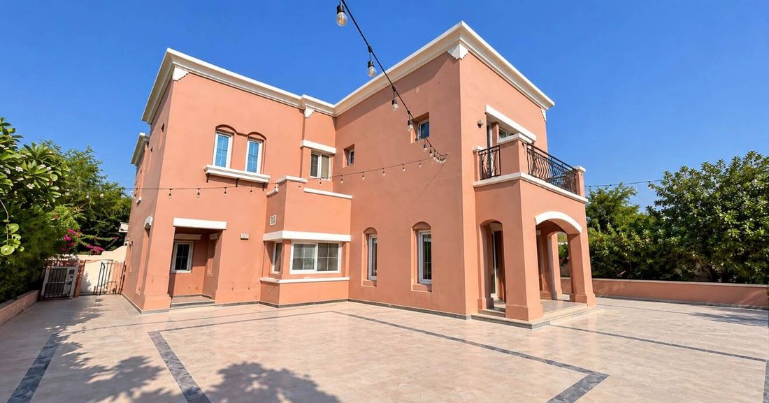 Villa in Wadi Al Safa 6, Wadi Al Safa, Dubai 2 - 19163025