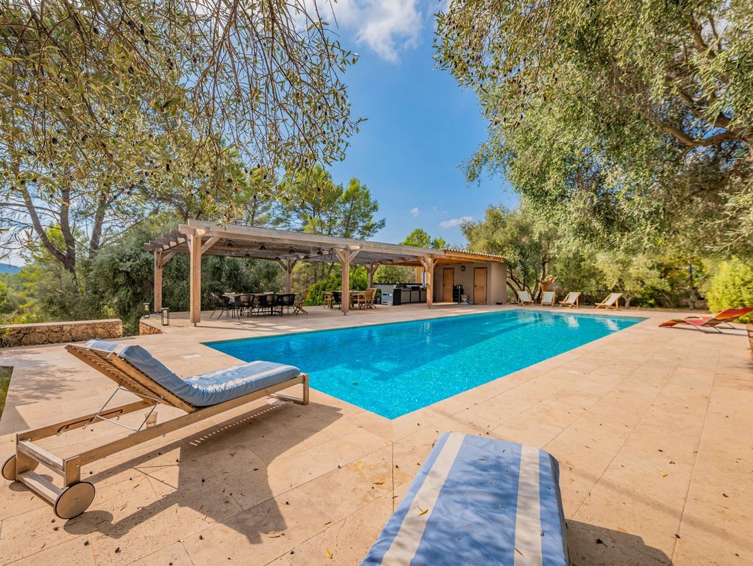 Villa a Bagnols-en-Forêt, Provenza-Alpi-Costa Azzurra, Francia 3 - 19160357