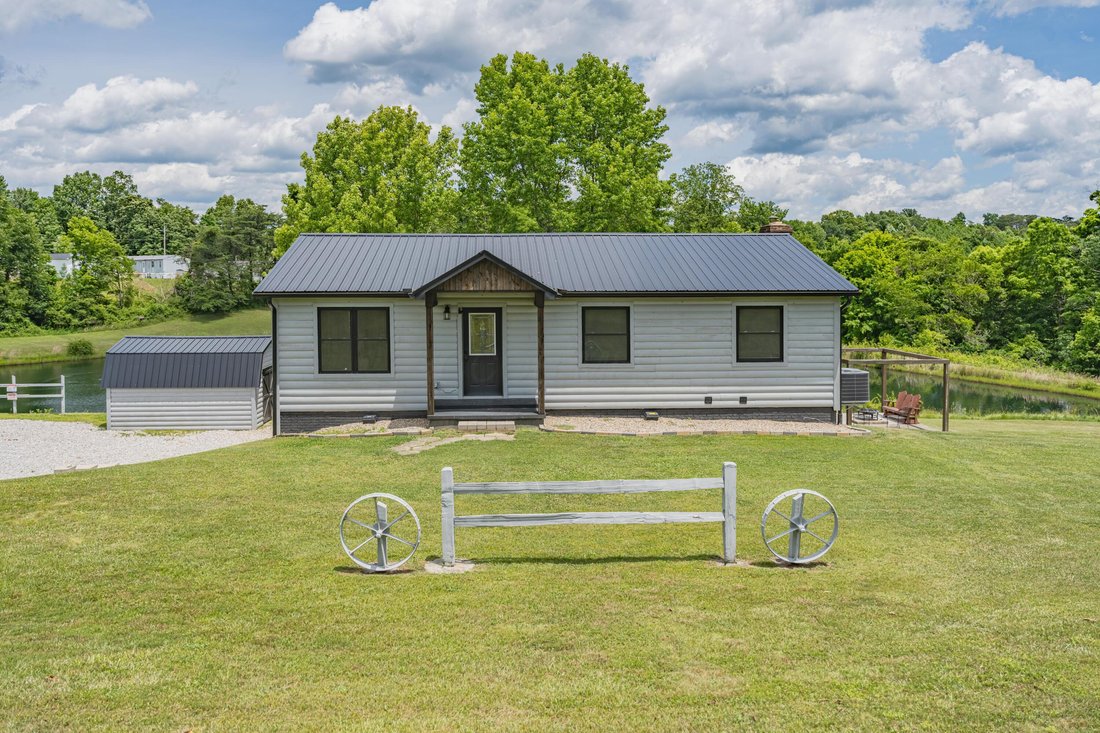House in Logan, Ohio, United States 2 - 19147449