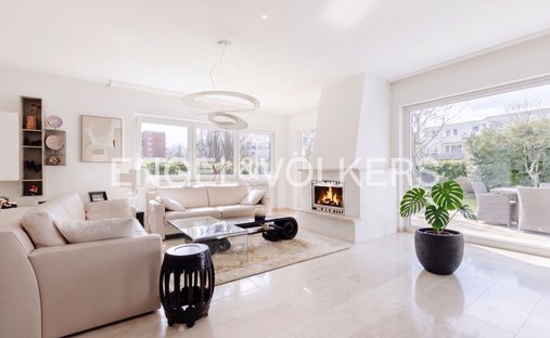 Bungalow in Frankfurt am Main, Hessen, Deutschland 1