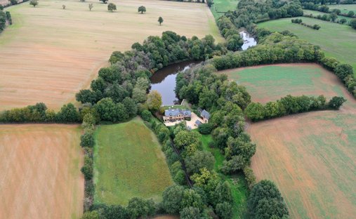 Haus in Rouge, Pays de la Loire, Frankreich 1