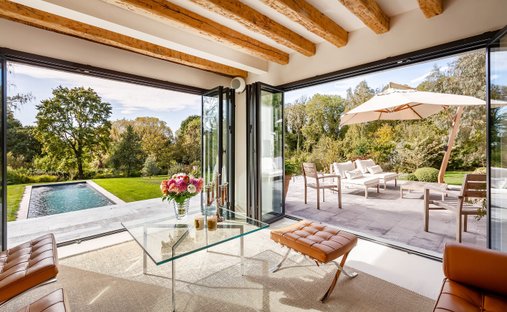House in Crespieres, Ile-de-France, France 1