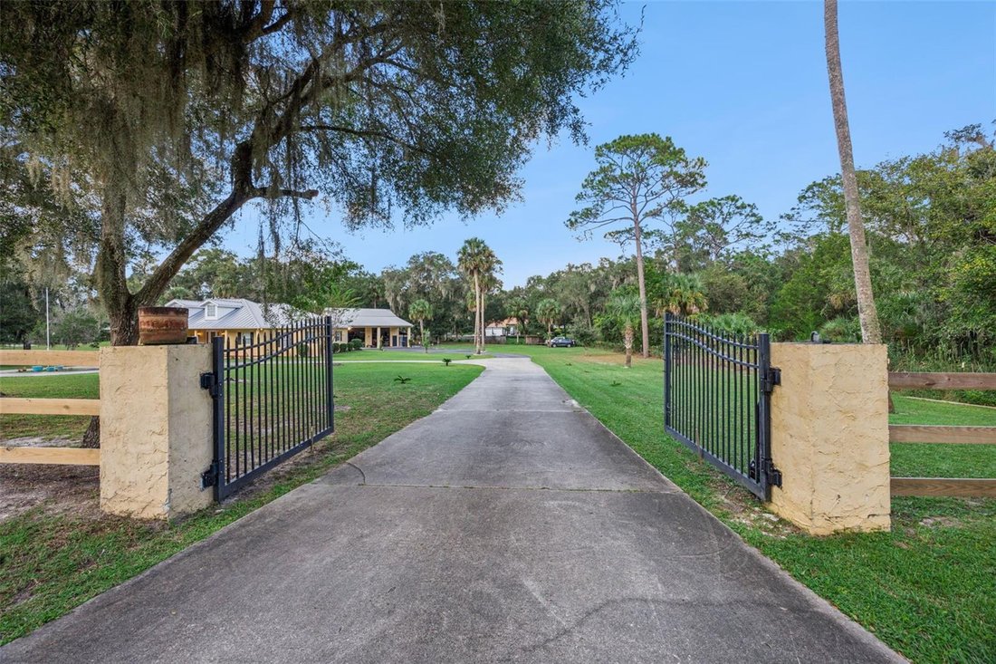 House in DeLand, Florida, United States 2 - 19160486