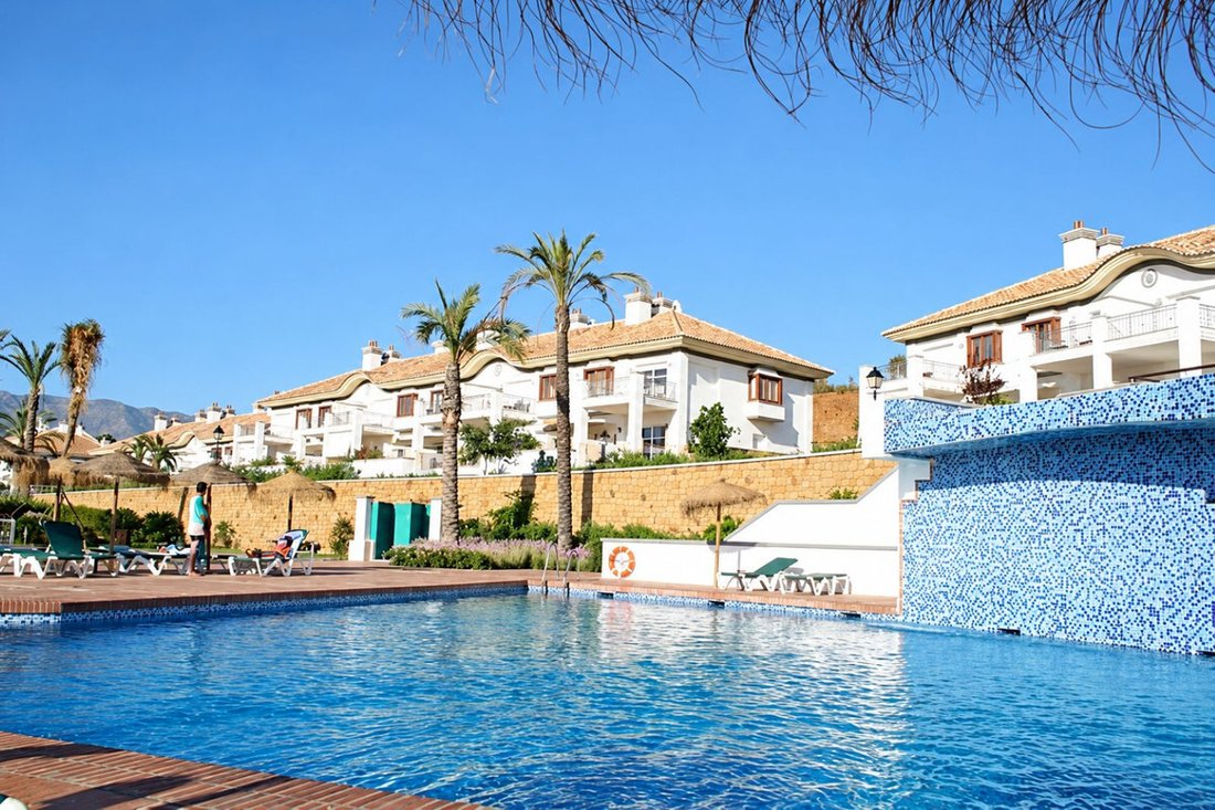Maison de ville à Mijas, Andalousie, Espagne 1 - 19160390