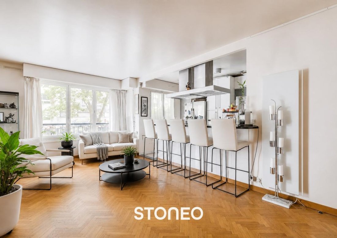 Apartment in Cambronne-Garibaldi, Paris 15e Arrondissement, Paris 1 - 19161251