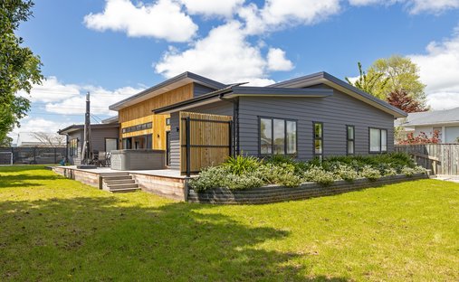 House in Dyerville, Wellington, New Zealand 1