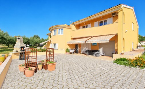 Haus in Peroj, Gespanschaft Istrien, Kroatien 1