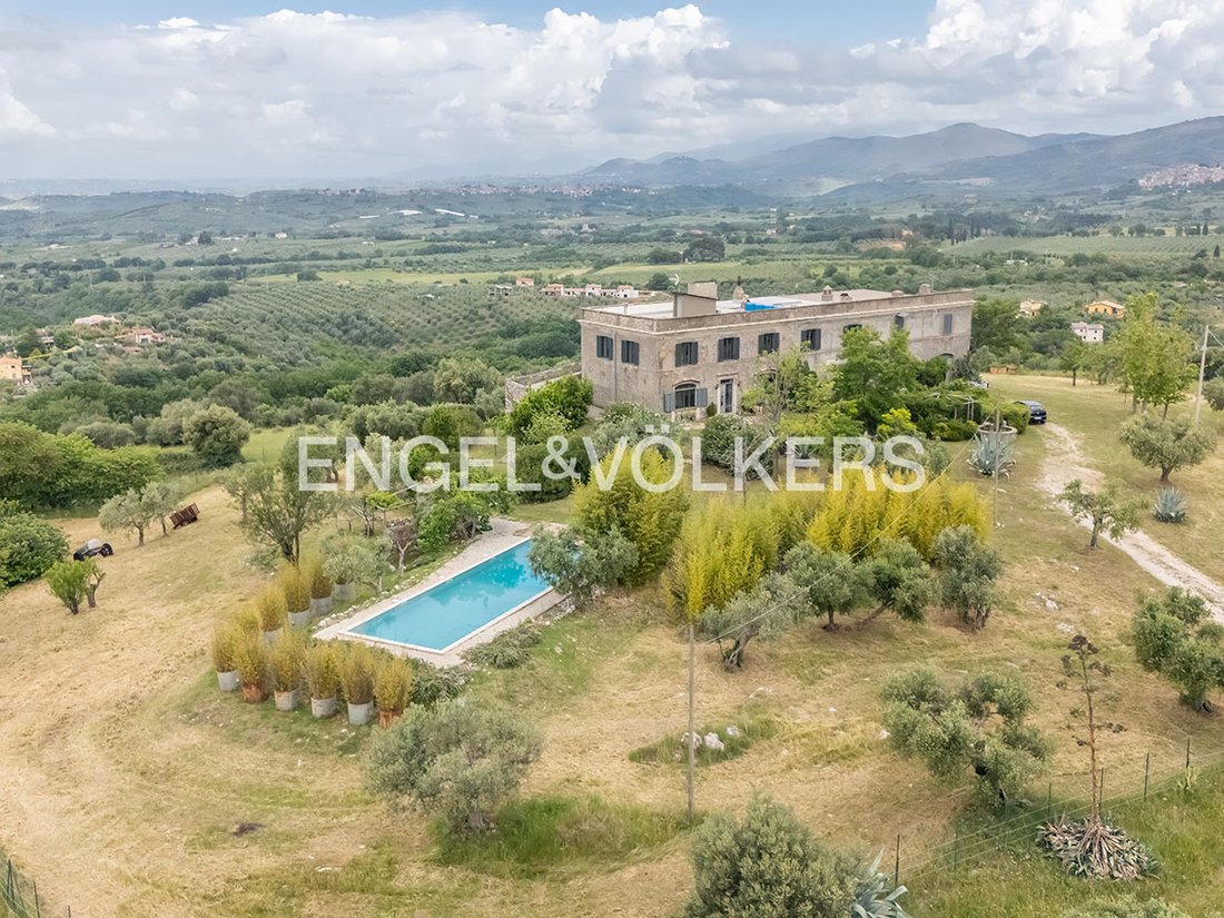 Villa in Palombara Sabina, Lazio, Italy 1 - 19071077