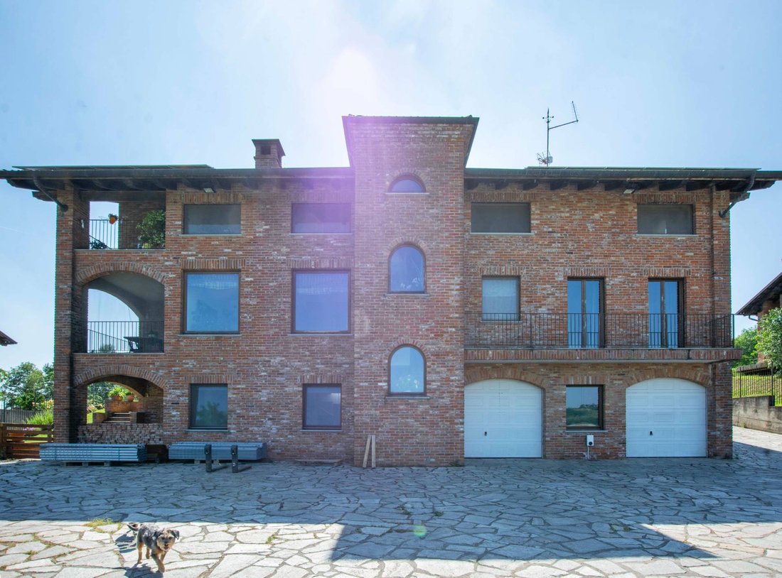 Villa in Altavilla Monferrato, Piedmont, Italy 5 - 19165651
