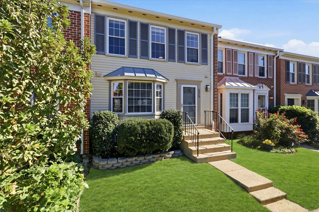 Townhouse in Lincolnia, Virginia, United States 1 - 19166054