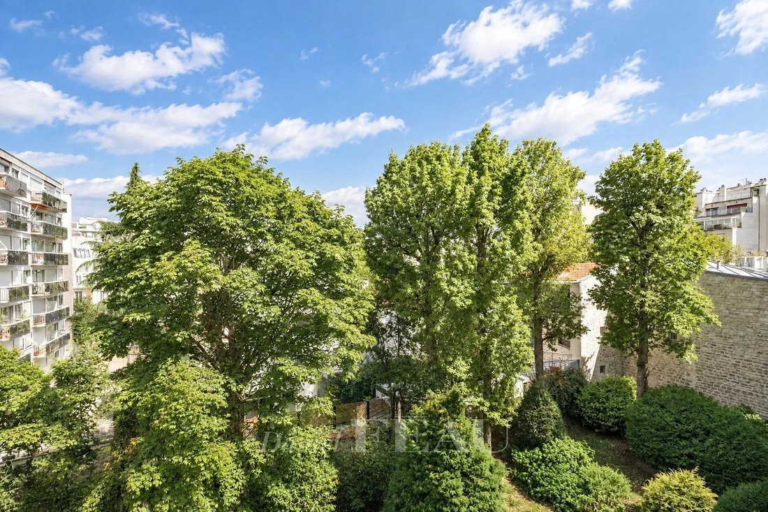 Apartment in Auteuil Sud, Paris 16e Arrondissement, Paris 2 - 19160464