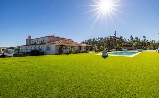 Villa in Parceiros e Azoia, Leiria, Portugal 1