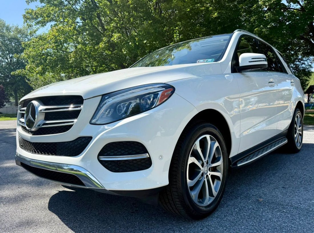 Suv in Middletown, PA, United States 1 - 19165112