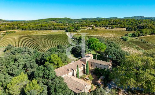 Maisons de campagne à Ouest Sud, Vaison-la-Romaine, France 1