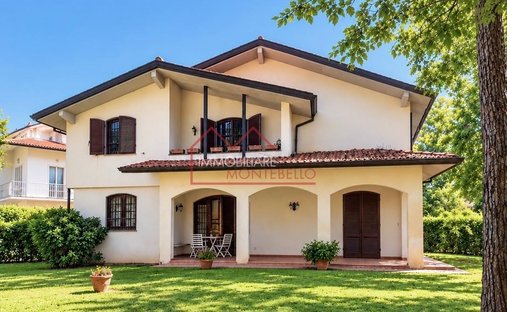 Villa en Viareggio, Toscana, Italia 1