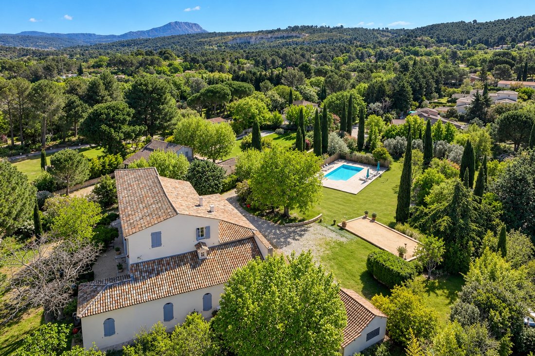 Casa en Le Tholonet, Provenza-Alpes-Costa Azul, Francia 3 - 15073696