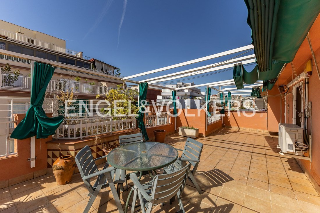 Penthouse in Districte I, l'Hospitalet de Llobregat, Spain 1 - 19163167