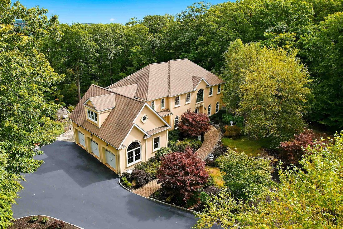 House in Mahwah, New Jersey, United States 1 - 19162866