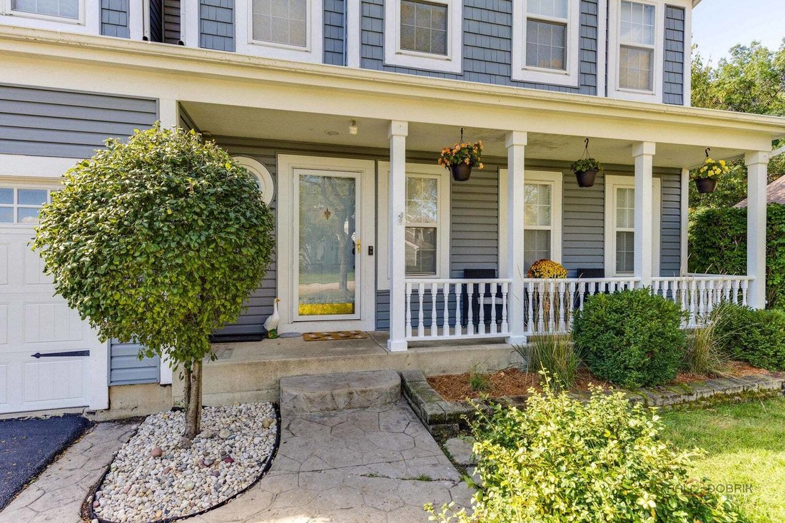 House in Grayslake, Illinois, United States 2 - 19160599