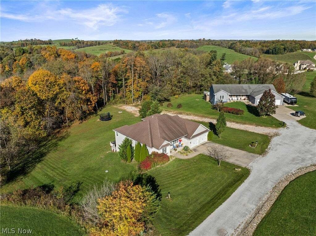 House in Saint Clairsville, Ohio, United States 4 - 19163166