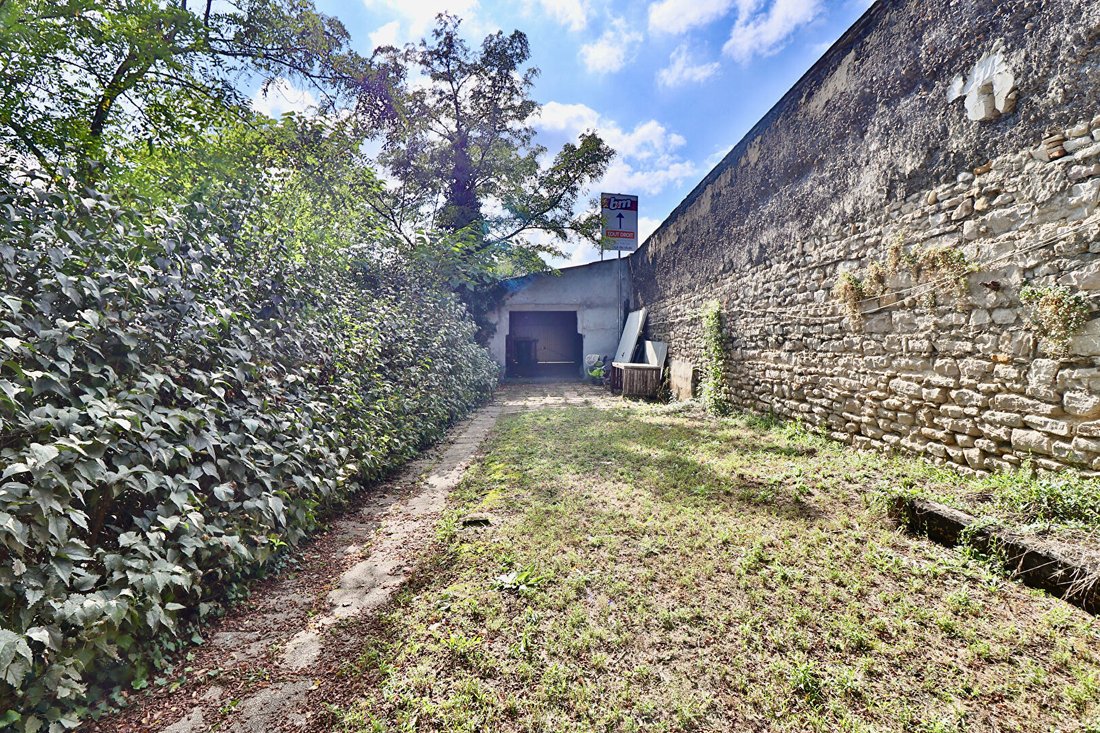 Villa in Vassieux, Caluire-et-Cuire, France 3 - 19161578