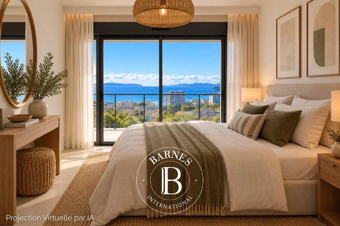 Apartment in Le Lavandou, Provence-Alpes-Côte d'Azur, France 1 - 18984821