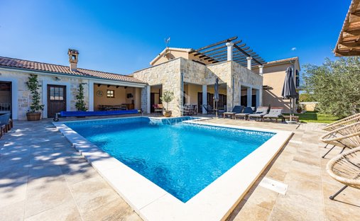Casa en Svetvinčenat, Istria, Croacia 1