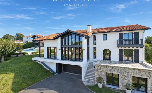 Villa in Sainte Barbe-Lac, Saint-Jean-de-Luz, Frankreich 1