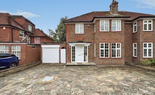 Casa a Edgware, Barnet, Inghilterra 1