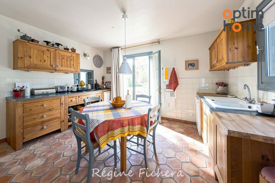 Casa a Puyloubier, Provenza-Alpi-Costa Azzurra, Francia 5 - 19164581