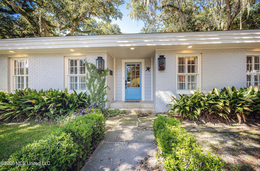 House in Ocean Springs, Mississippi, United States 4 - 19162278