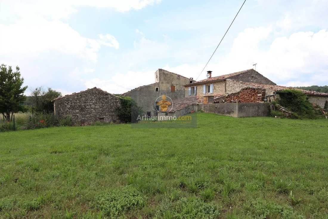 Farm Ranch in Viens, Provence-Alpes-Côte d'Azur, France 5 - 19160096