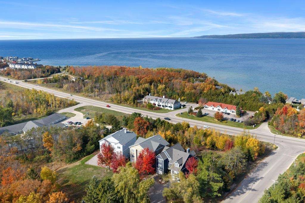 House in Petoskey, Michigan, United States 3 - 19161666
