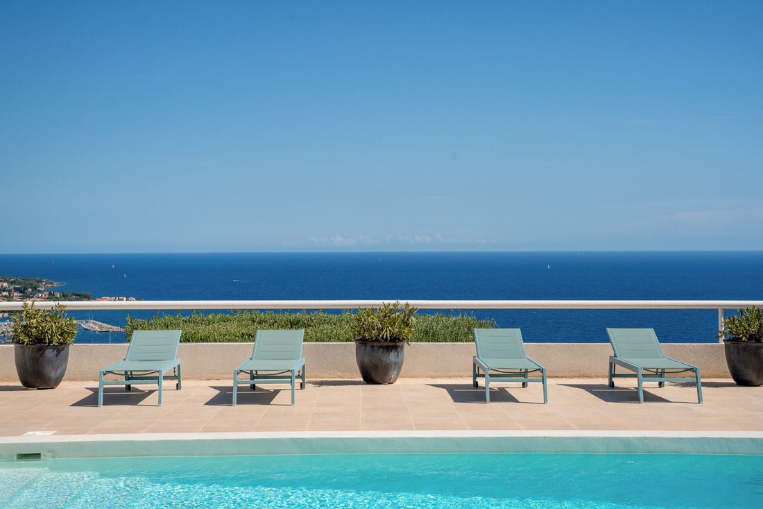 Villa en Ville-Les Saquedes-Le Bouillonnet, Sainte-Maxime, Francia 5 - 19161036