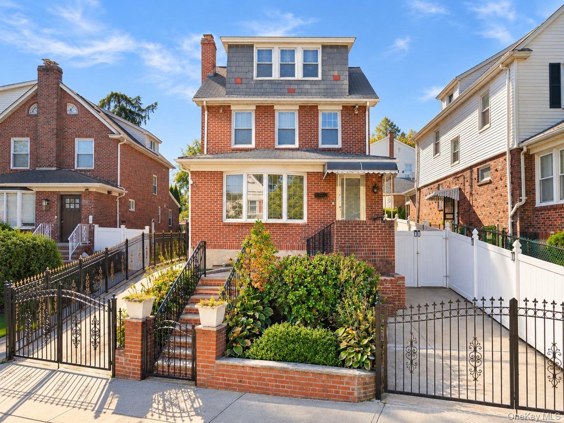 House in New York, New York, United States 2 - 19140056